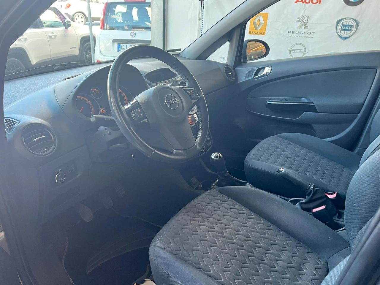 Opel Corsa 1.2 85CV 5 porte GPL-TECH Edition