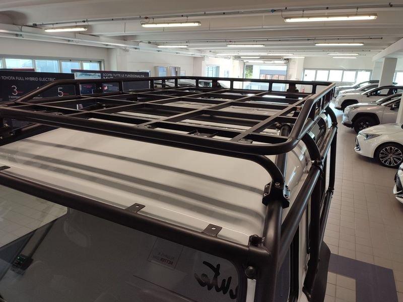 Land Rover Defender DEFENDER 90 2.2 TD4 E N1