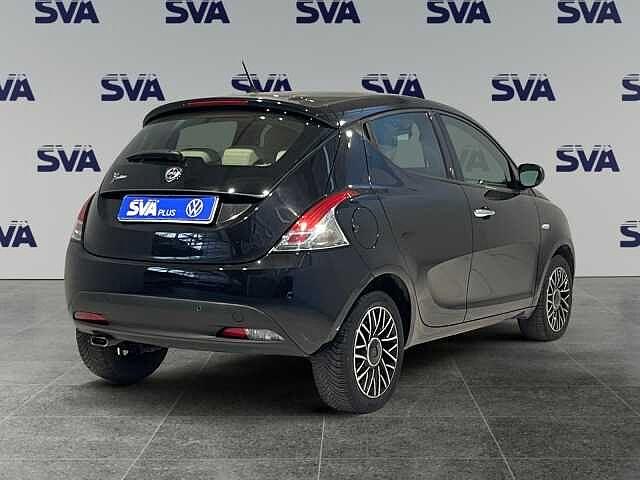 Lancia Ypsilon 1.2 69CV Ecochic 30th bombola nuova - GPL X NEOPATENTATI