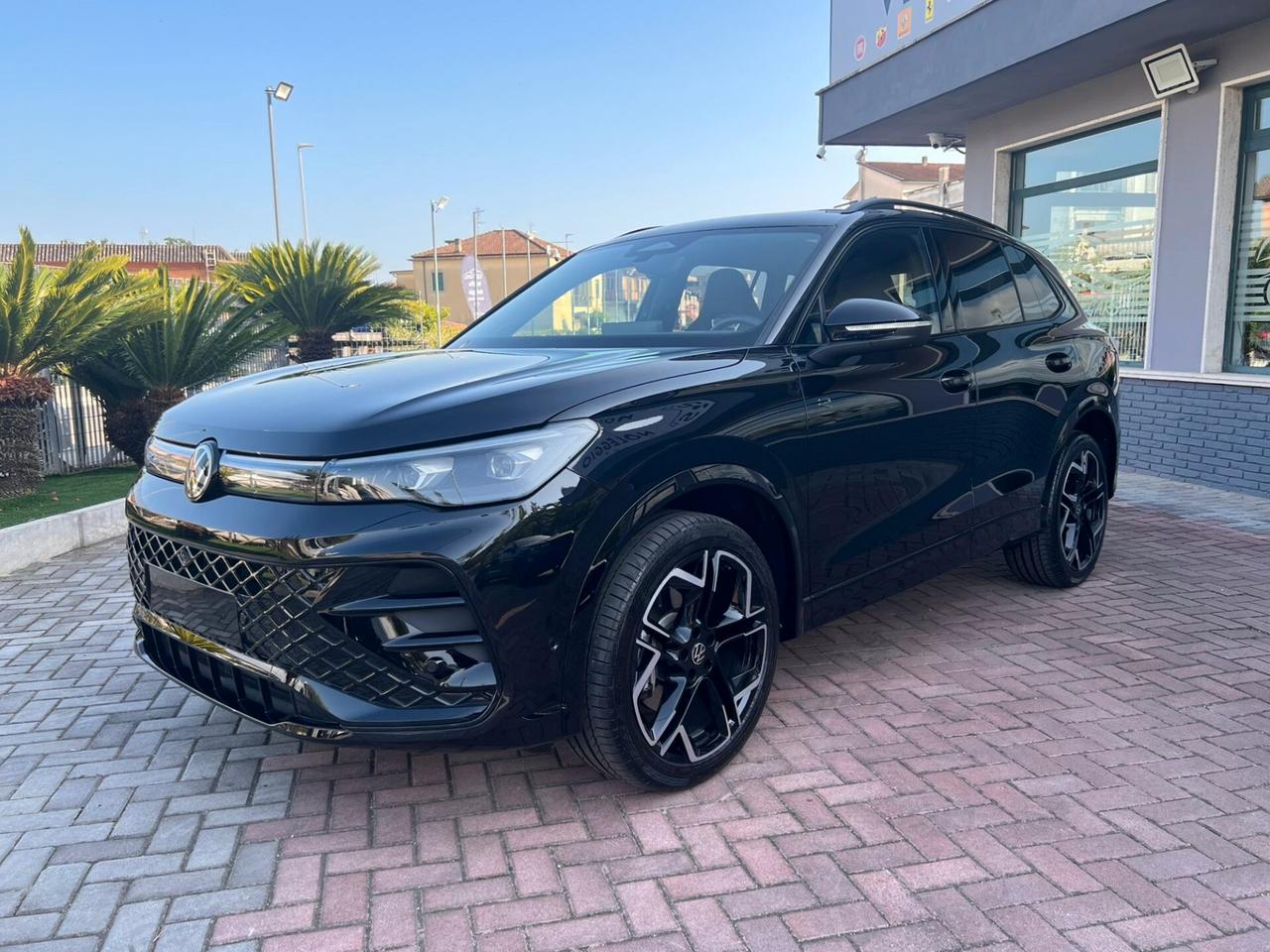 Volkswagen Tiguan TDI ACC €19600 NOLEGGIO CON RISCATTO NO SCORING