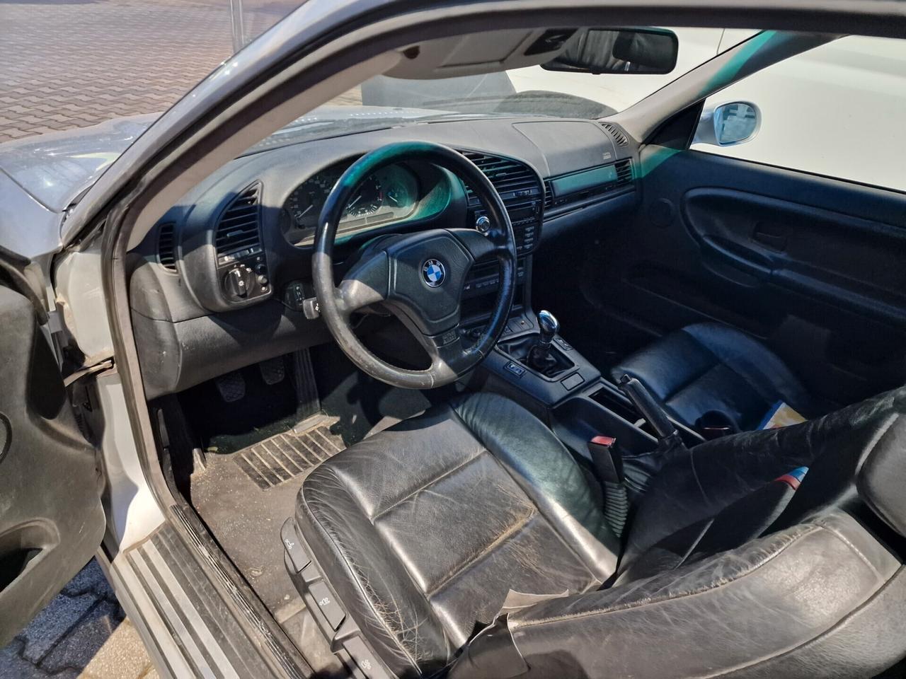 Bmw 320i Coupé swap 3.0 m54