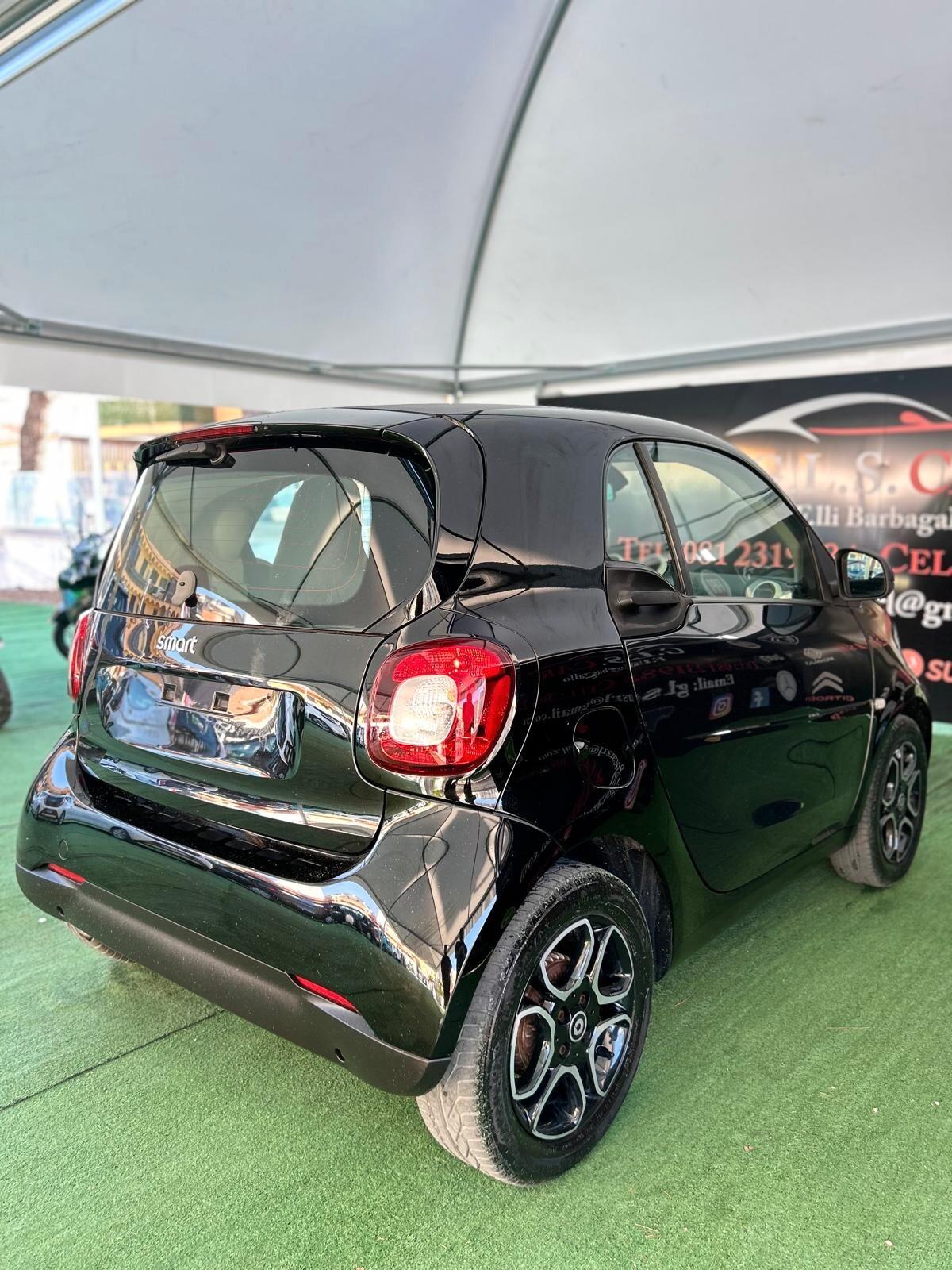 Smart ForTwo 1000 52 kW MHD passion automatic