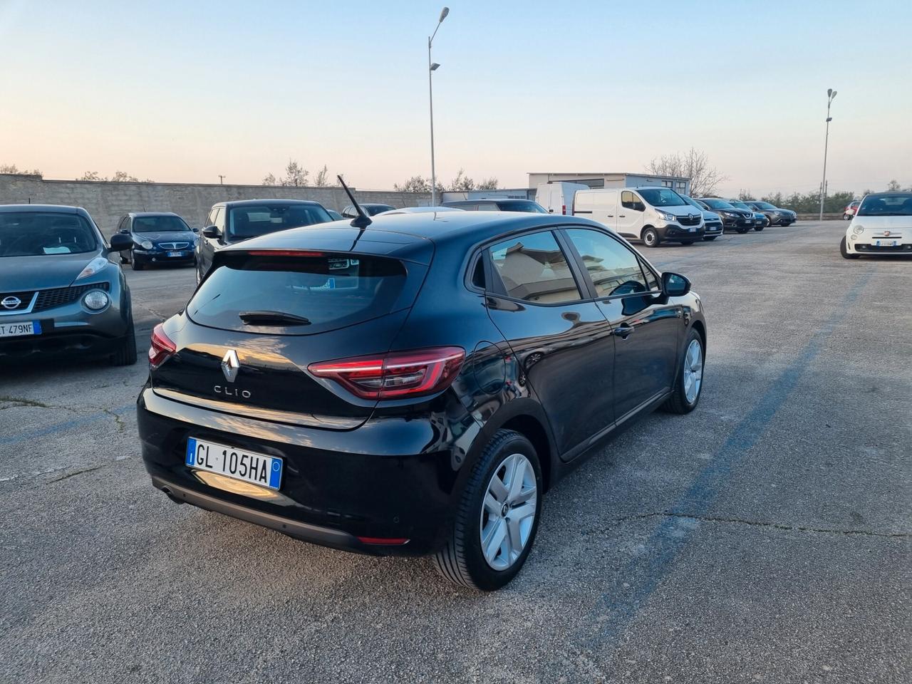 Renault Clio TCe 90 CV 5/PORTE FULL LED/NAVI