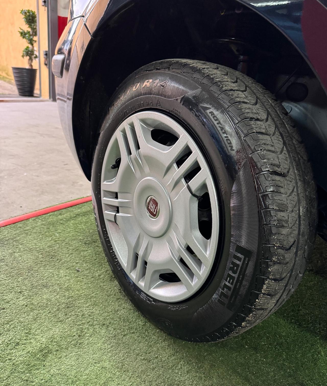 Fiat Panda DYNAMIC 2012