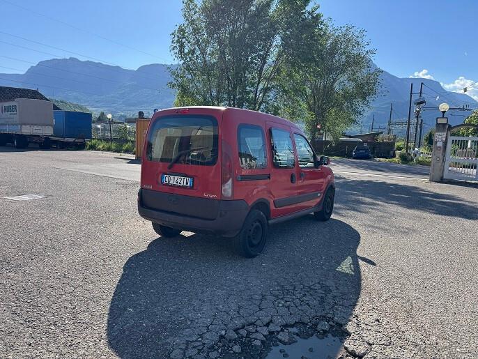 Renault Kangoo 1.9 dCi cat 4x4 4 porte Authentique
