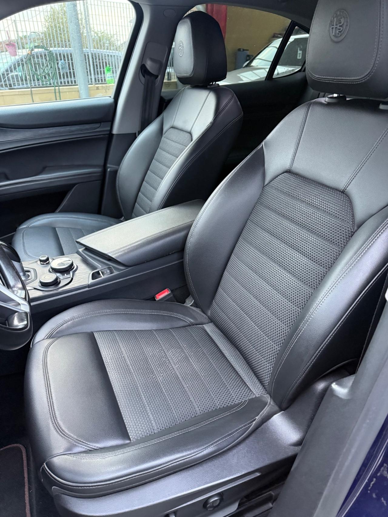 ALFA ROMEO STELVIO VELOCE Q4 !!! MOTORE RUMOROSO!!! PER COMMERCIANTI