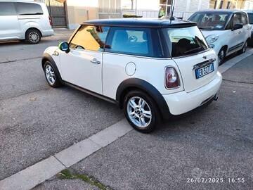 Mini Mini 1.6 16V One (55kW)