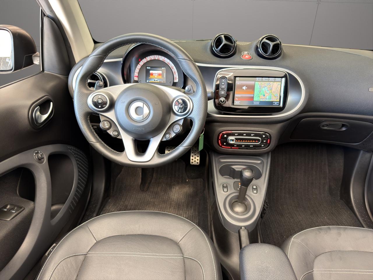 Smart fortwo cabrio 1.0 Prime 71cv - Unipro - Promo Finanziamento - Cerchi 16" - Led - Schermo - Sedili riscaldabili