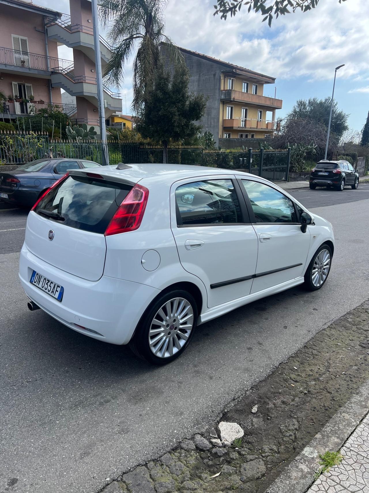 Fiat Grande Punto 1.3 MJT 90 CV Sport