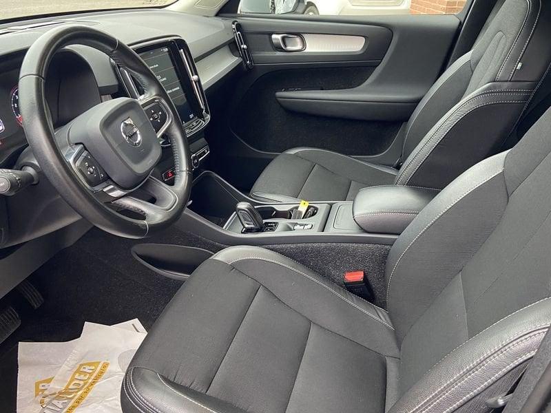 Volvo XC40 T3 Business Plus