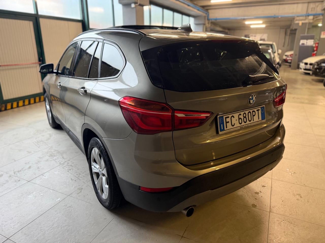 Bmw X1 18d ADVANTAGE EU6B TETTO KMCERT UNICOPR GARANZ