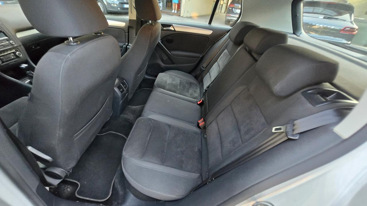 Volkswagen Golf Business 1.6 TDI 5p. Highline Neop