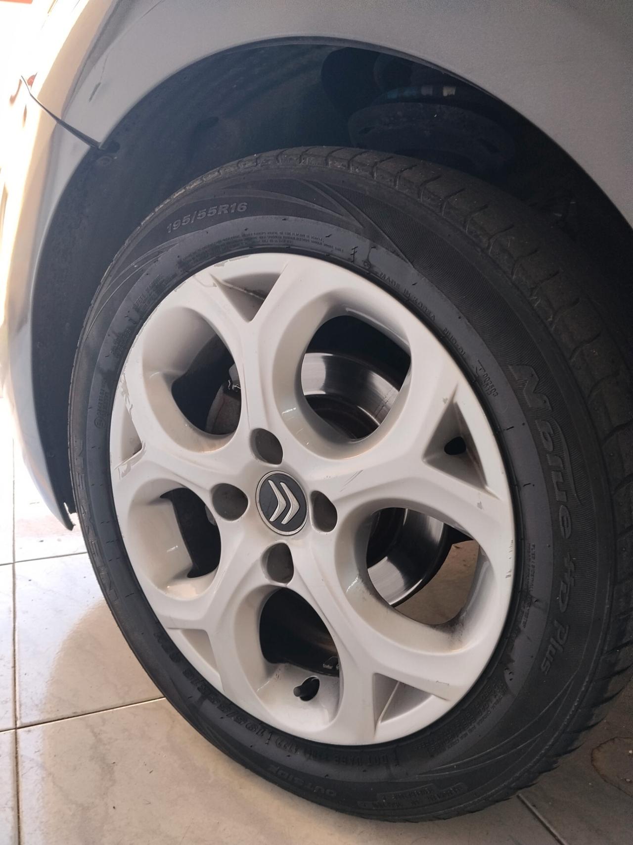 Citroen C3 1.4 diesel 2015 CON GARANZIA