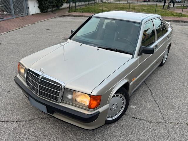 Mercedes 190 2.3 16V. "PERFETTA"