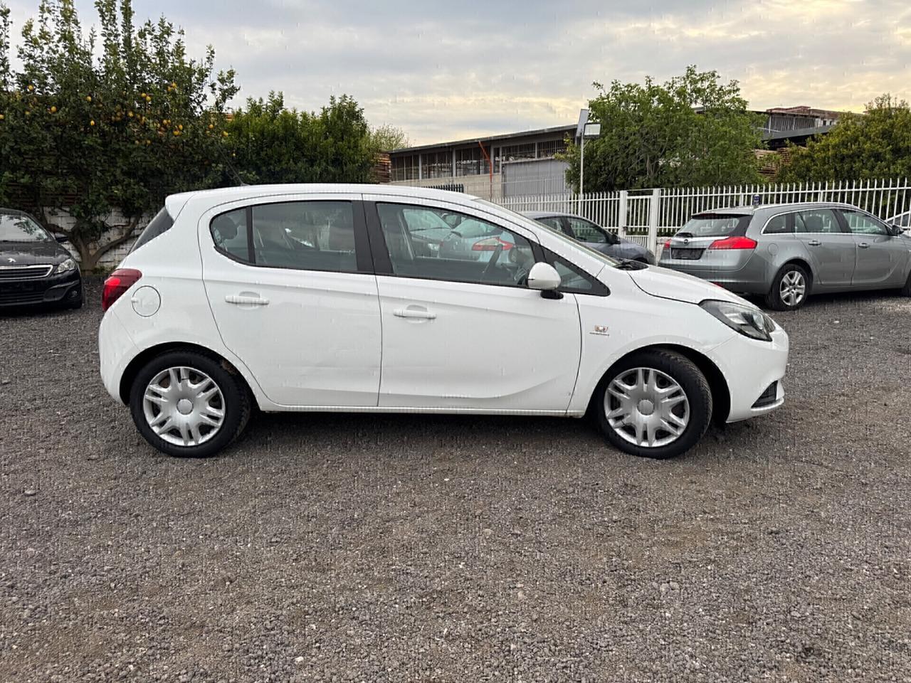 Opel Corsa 1.4 90CV GPL Tech 5 porte Innovation