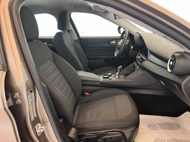Alfa Romeo Giulia 2.2 t Business 150cv auto