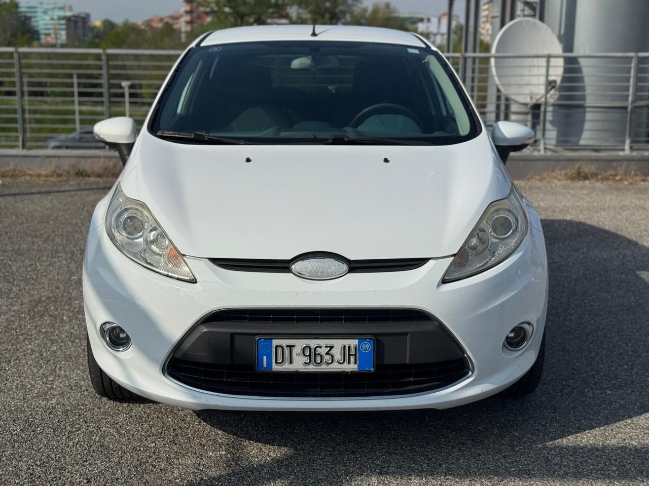 Ford Fiesta 1.2 82 CV 5 porte Titanium