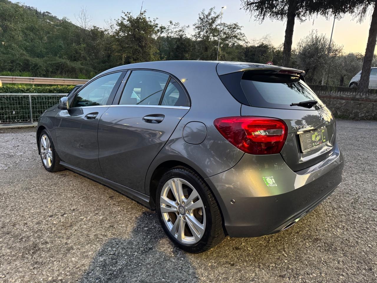 Mercedes-benz A 180 A 180 d Automatic Premium