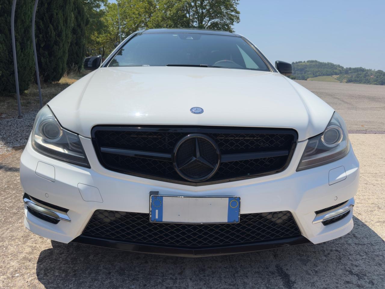 Mercedes-benz C 220 CDI Coupé Avantgarde AMG