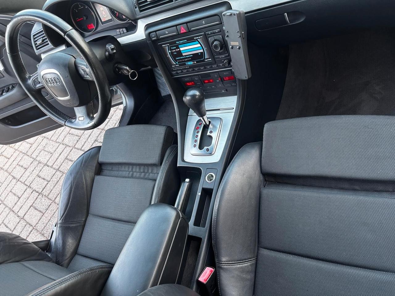 Audi A4 2.0 TDI 143CV F.AP. S-LINE..CELL 393 690 2051 WUATSAPP