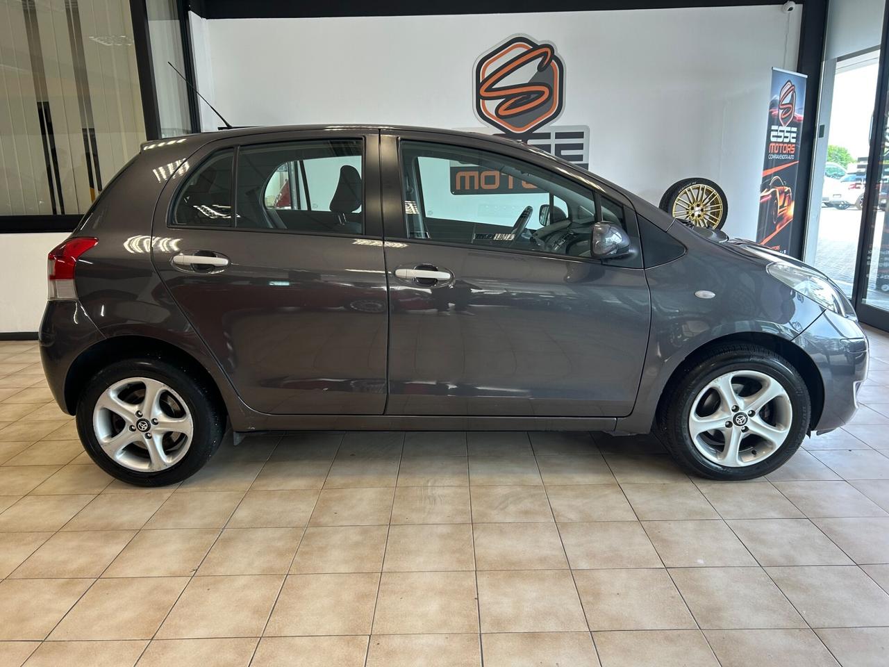 Toyota Yaris -2011 1.3 101cv 120.000 KM NEOPATENTATI