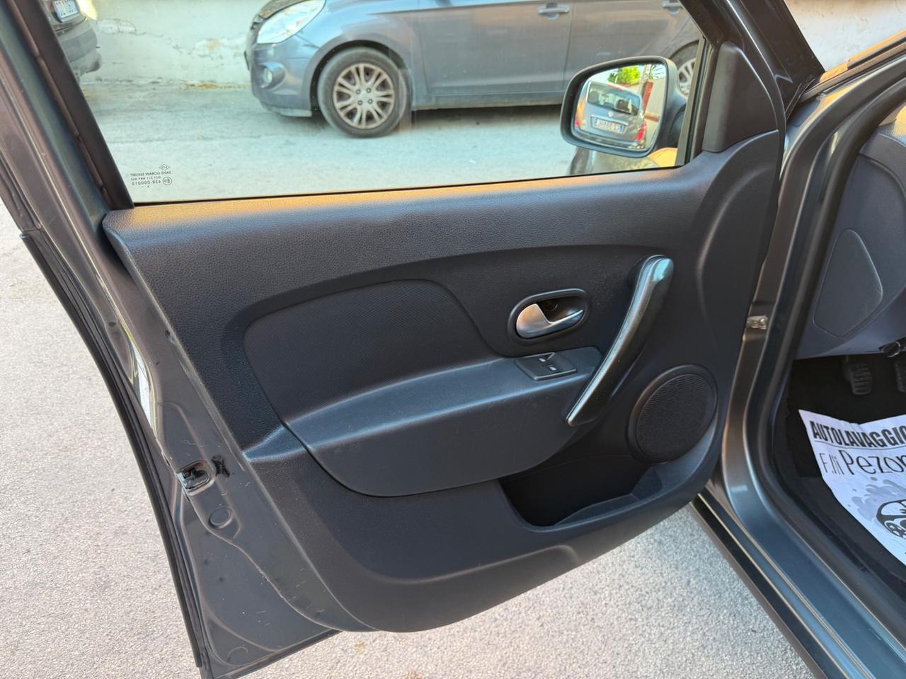 Dacia Sandero 1.5 dCi 8V 90CV S&S Serie Speciale Brave
