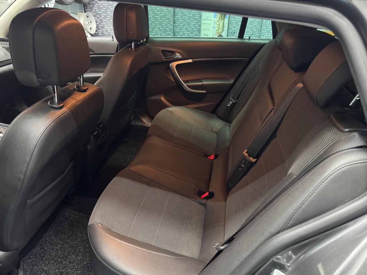 Opel Insignia 2.0 CDTI Automatica SW