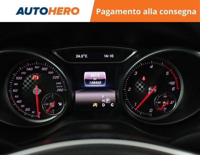 MERCEDES-BENZ A 180 d Automatic Premium