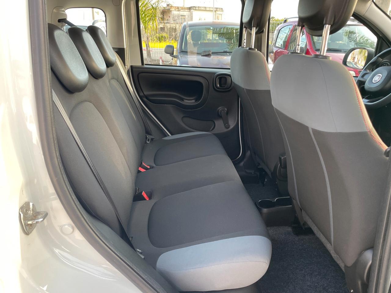 FIAT PANDA ANNO 2019 4x4 900 BENZINA *GRANDINATA