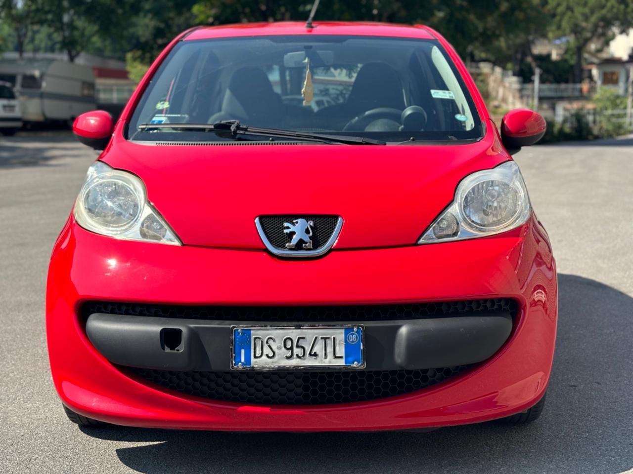PEUGEOT 107 1.0 BENZINA 5 PORTE AUTOMATICA