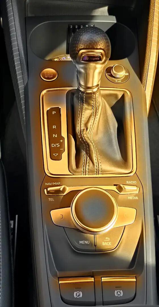 Audi Q2 35 2.0 tdi S line edition quattro s-tronic