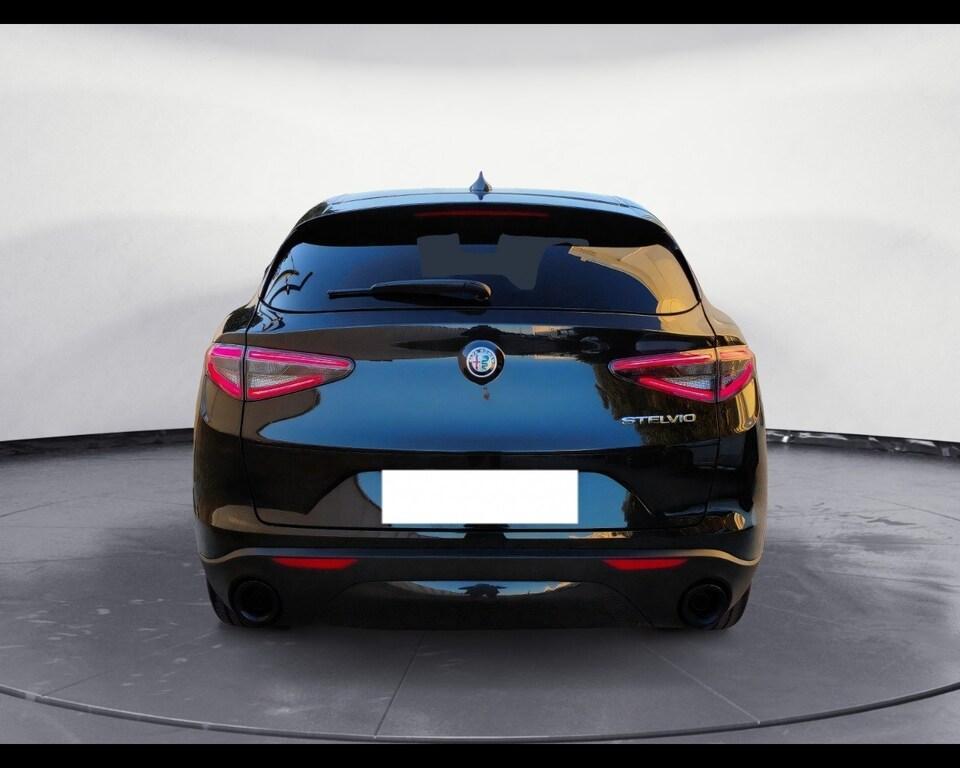 Alfa Romeo Stelvio 2.2 Turbo Ti RWD AT8
