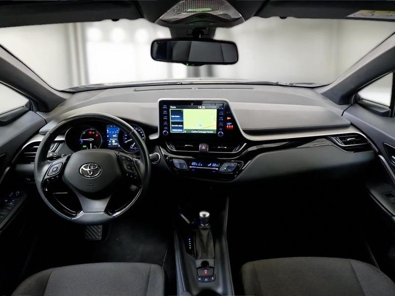 TOYOTA C-HR 1.8H 98CV E-CVT Business