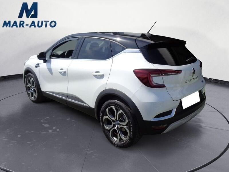 Renault Captur Captur 1.6 E-Tech hybrid Intens 145cv auto