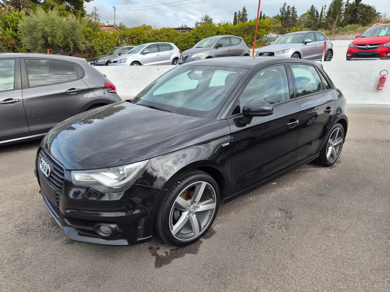 Audi A1 SPB 1.6 TDI S line edition plus