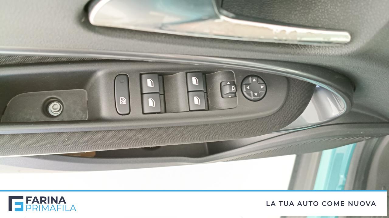FIAT 600 IV 2023 - 600 1.2HYBRID POP 145CV