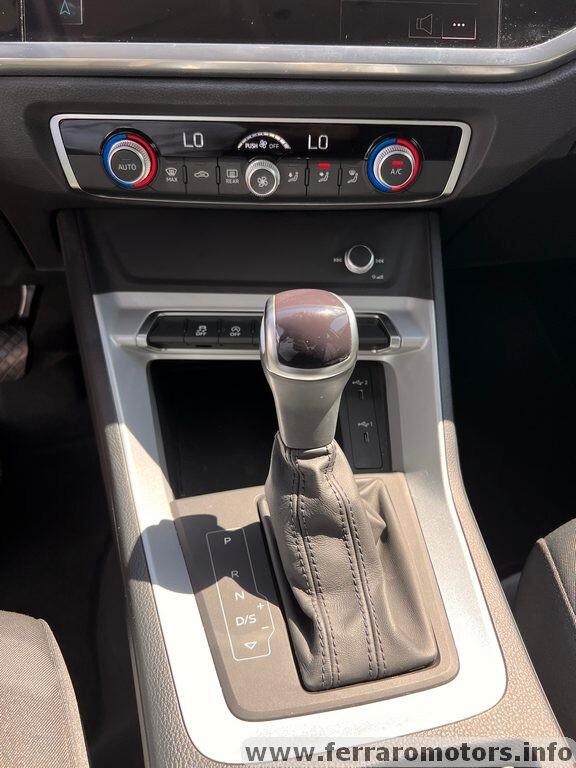 Audi Q3 35 TDI S tronic Business Advanced SOLO 20.000KM IVA ESPOSTA utocarro
