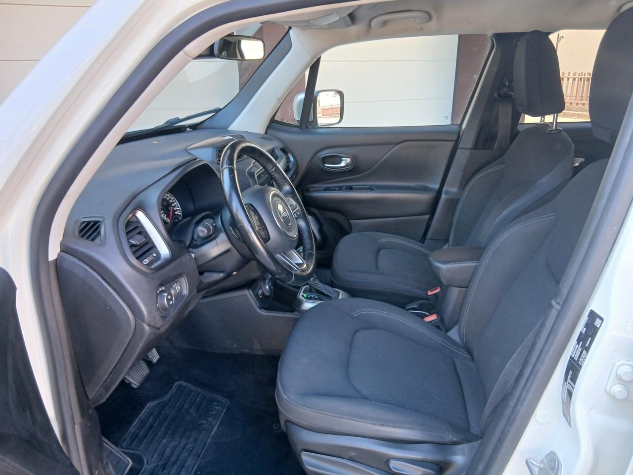Jeep Renegade 2.0 Mjt 140CV 4WD Active Drive Low Limited tua a € 199 mese