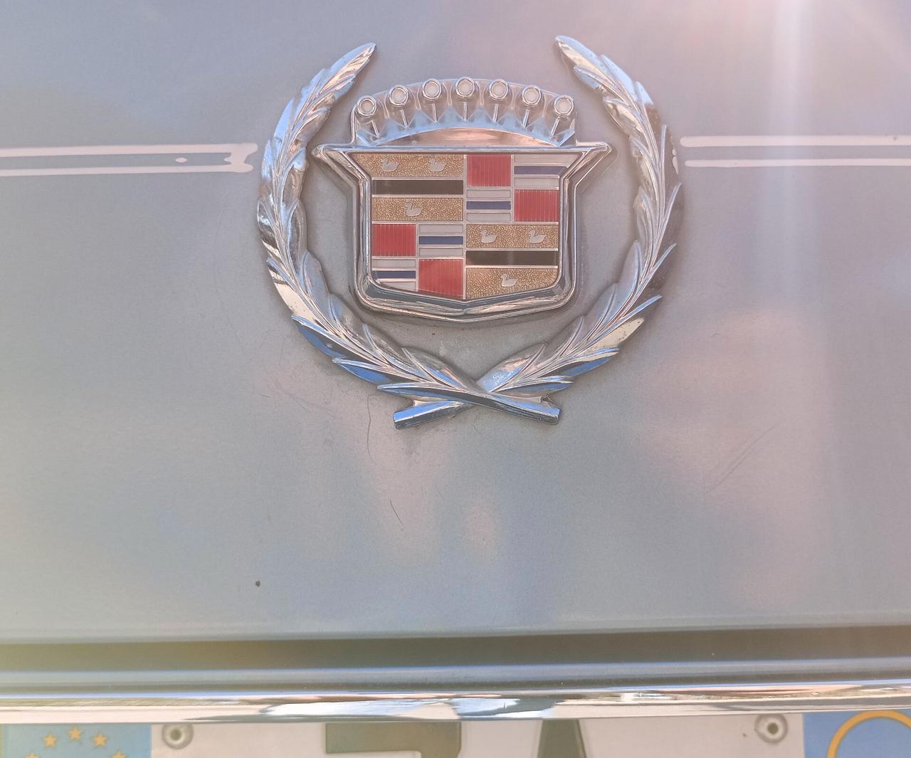 Cadillac Fleetwood 1985 ASI Full Optional