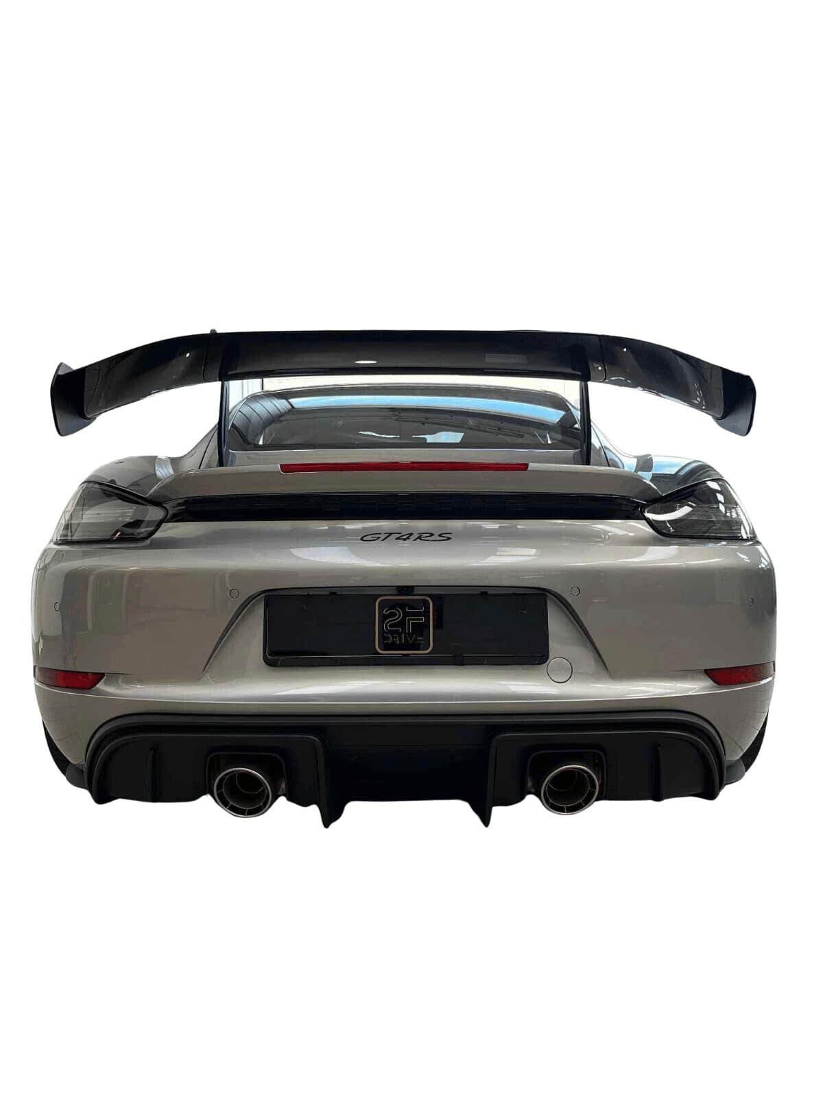 Porsche Cayman GT4 RS