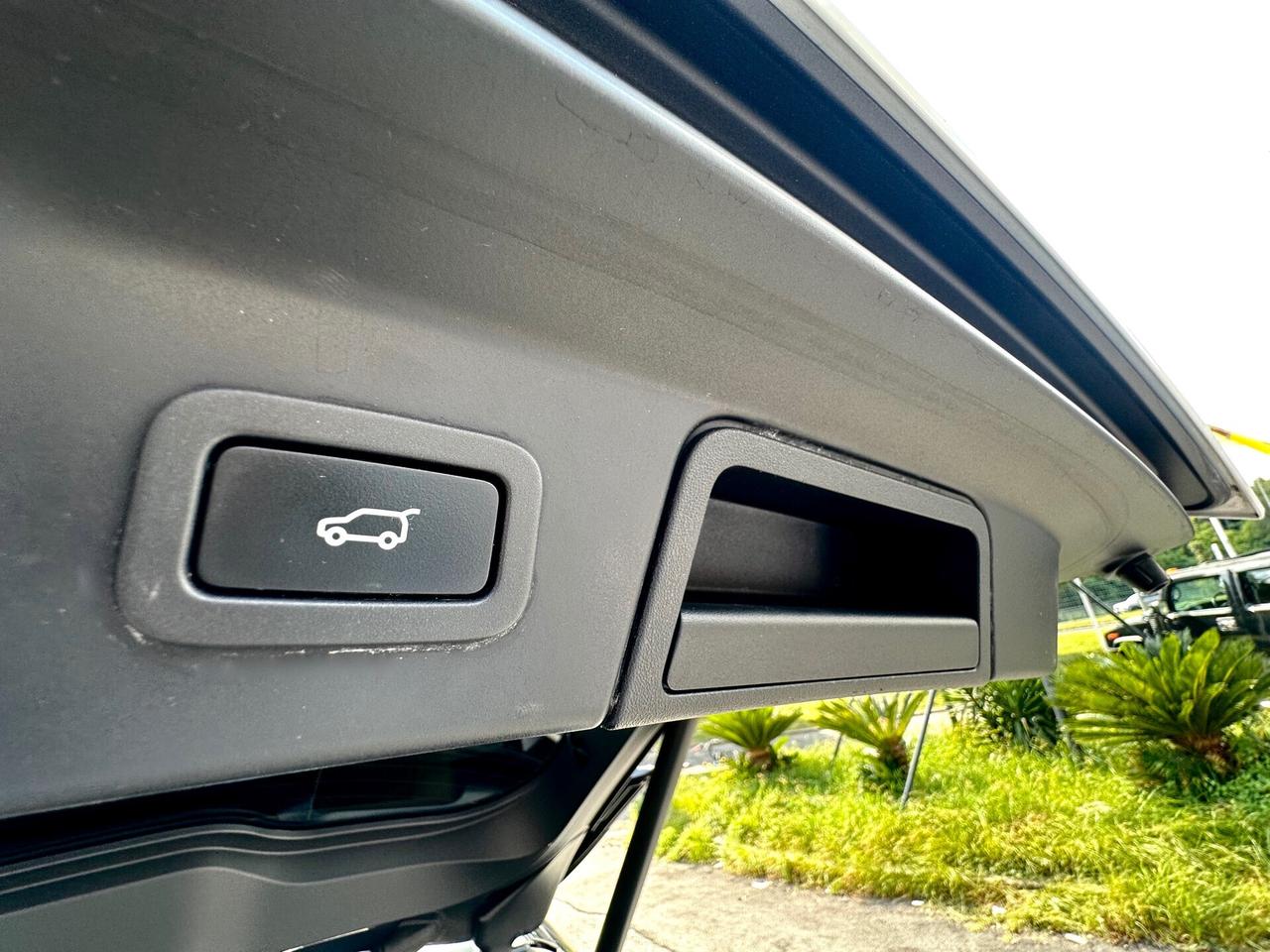 Land Rover Range Velar 2.0 Si4 250 CV Service Unipro Garantita