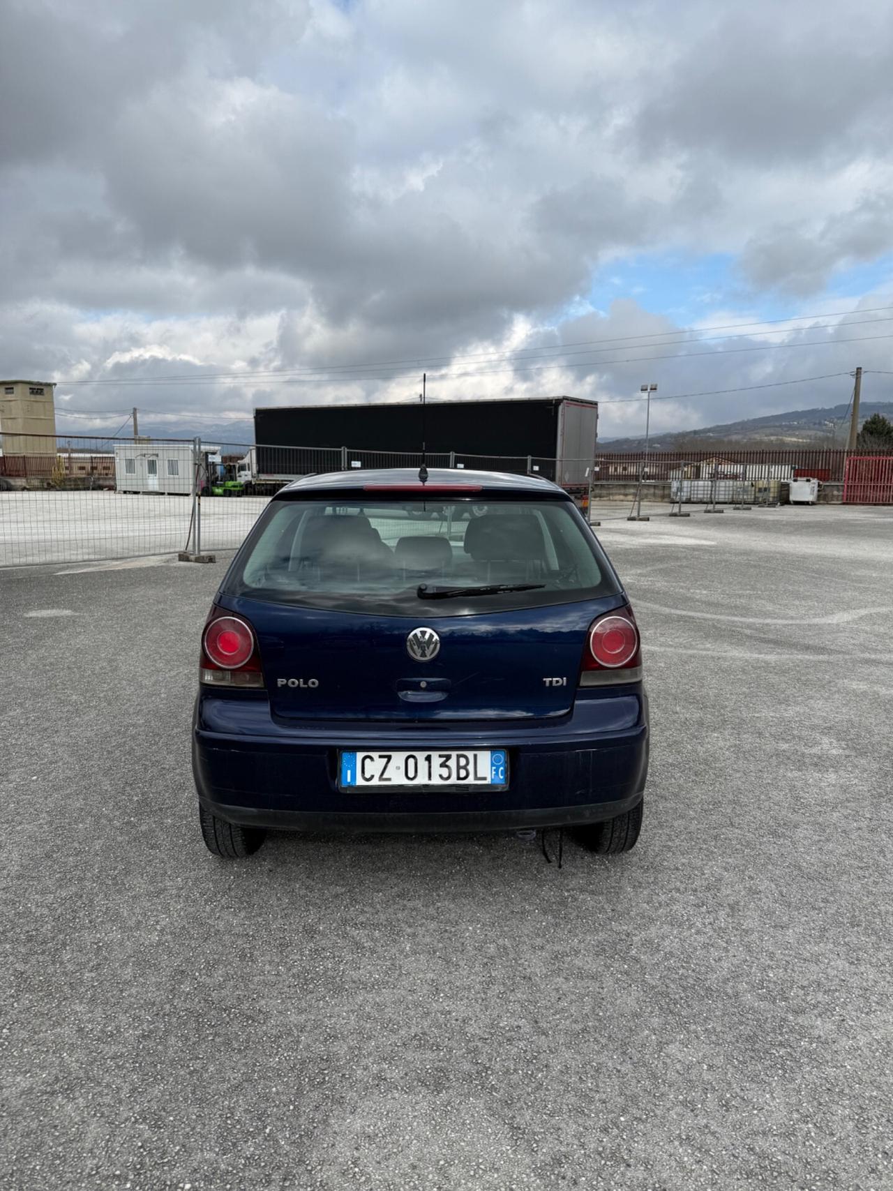 Volkswagen Polo 1.4/80CV TDI 5p. Sportline