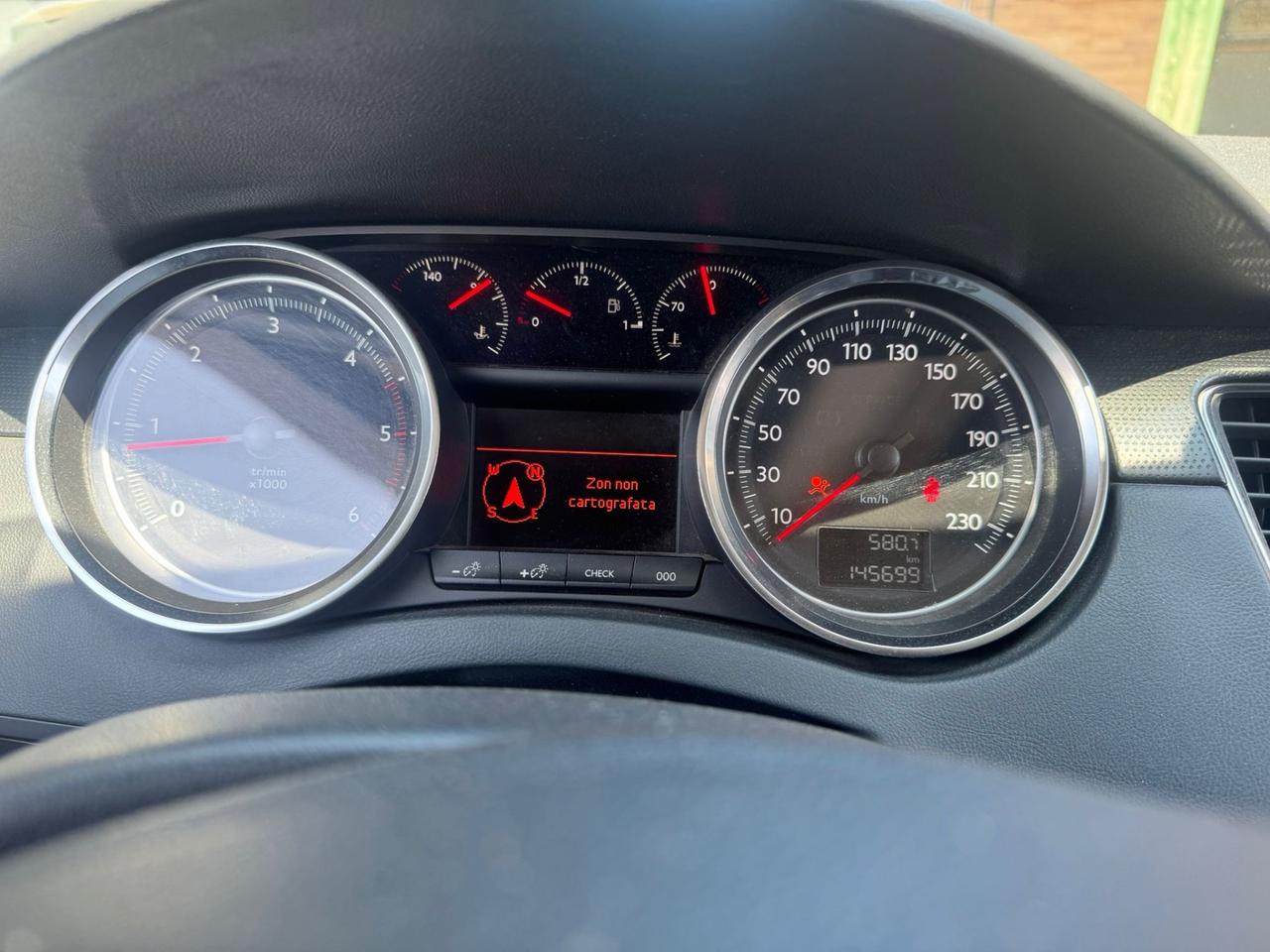 Peugeot 508 2.0 HDi 140CV SW Ciel Allure neopatentati