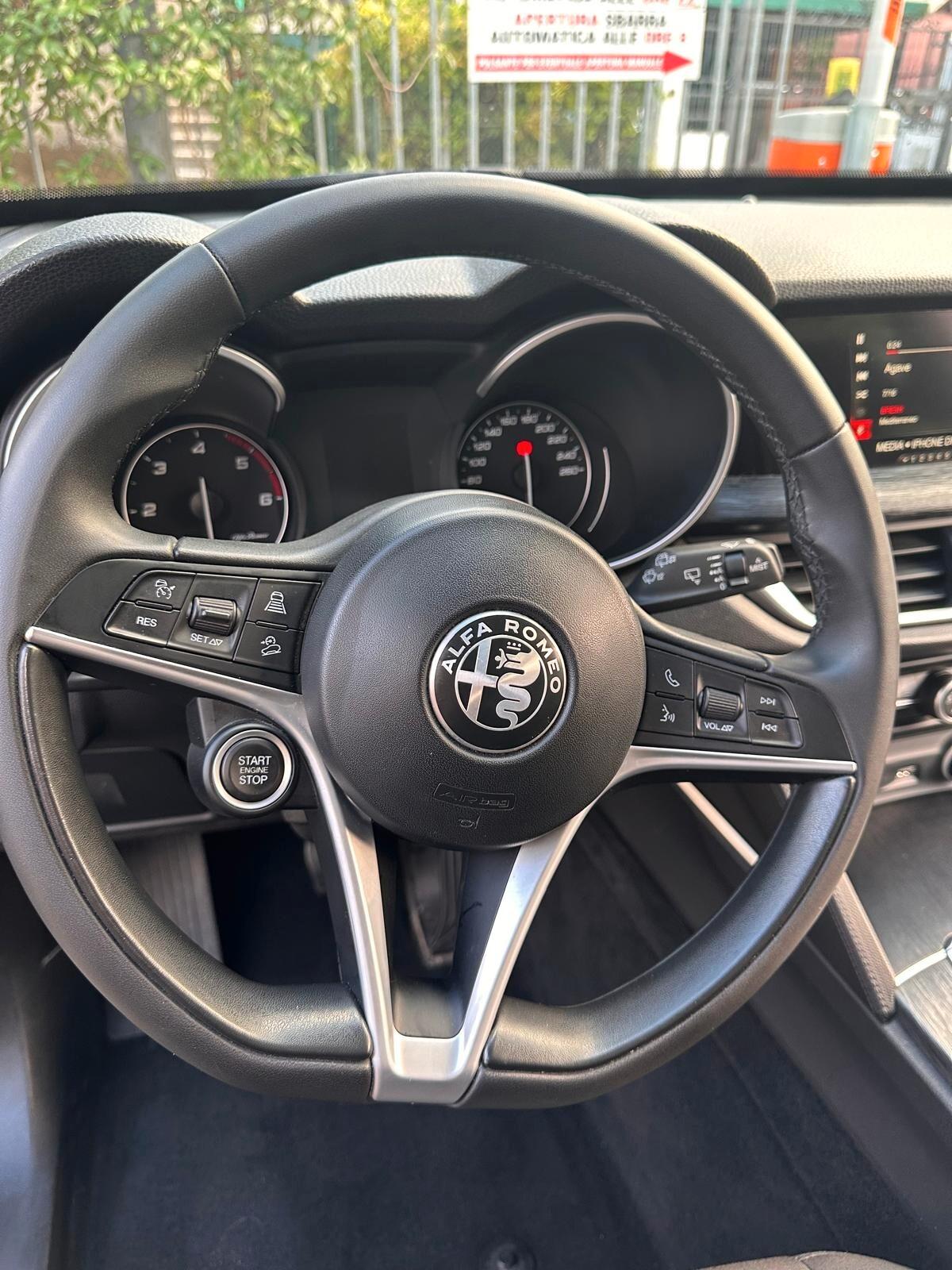 Alfa Romeo Stelvio 2.2 Turbodiesel 210 CV AT8 Q4 Veloce