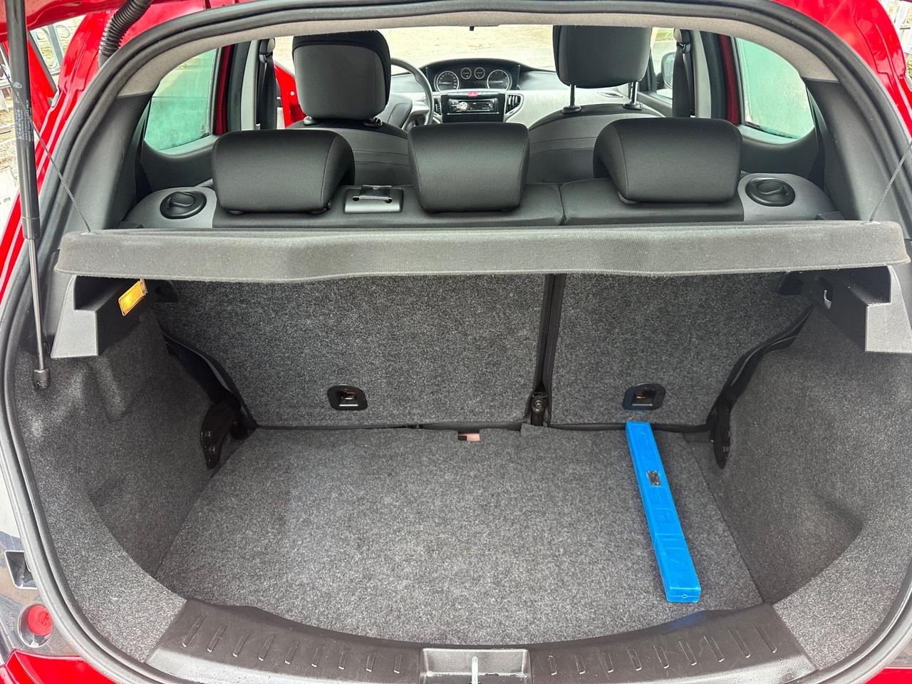 Lancia Ypsilon 1.3 MJT 16V 95 CV 5 porte S&S Silver