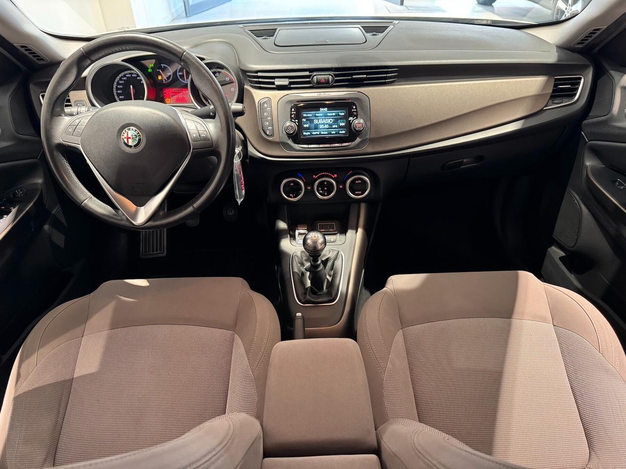 Alfa Romeo Giulietta 1.6 JTDm-2 105 CV Distinctive