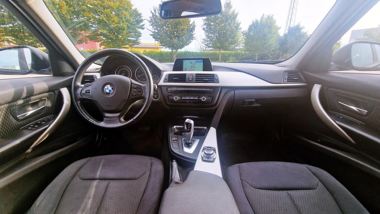 BMW 3 Series 318d Touring Business