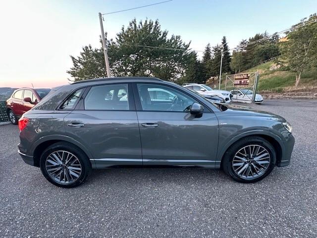 Audi Q3 35 2.0 TDI 150cv S tronic S LINE