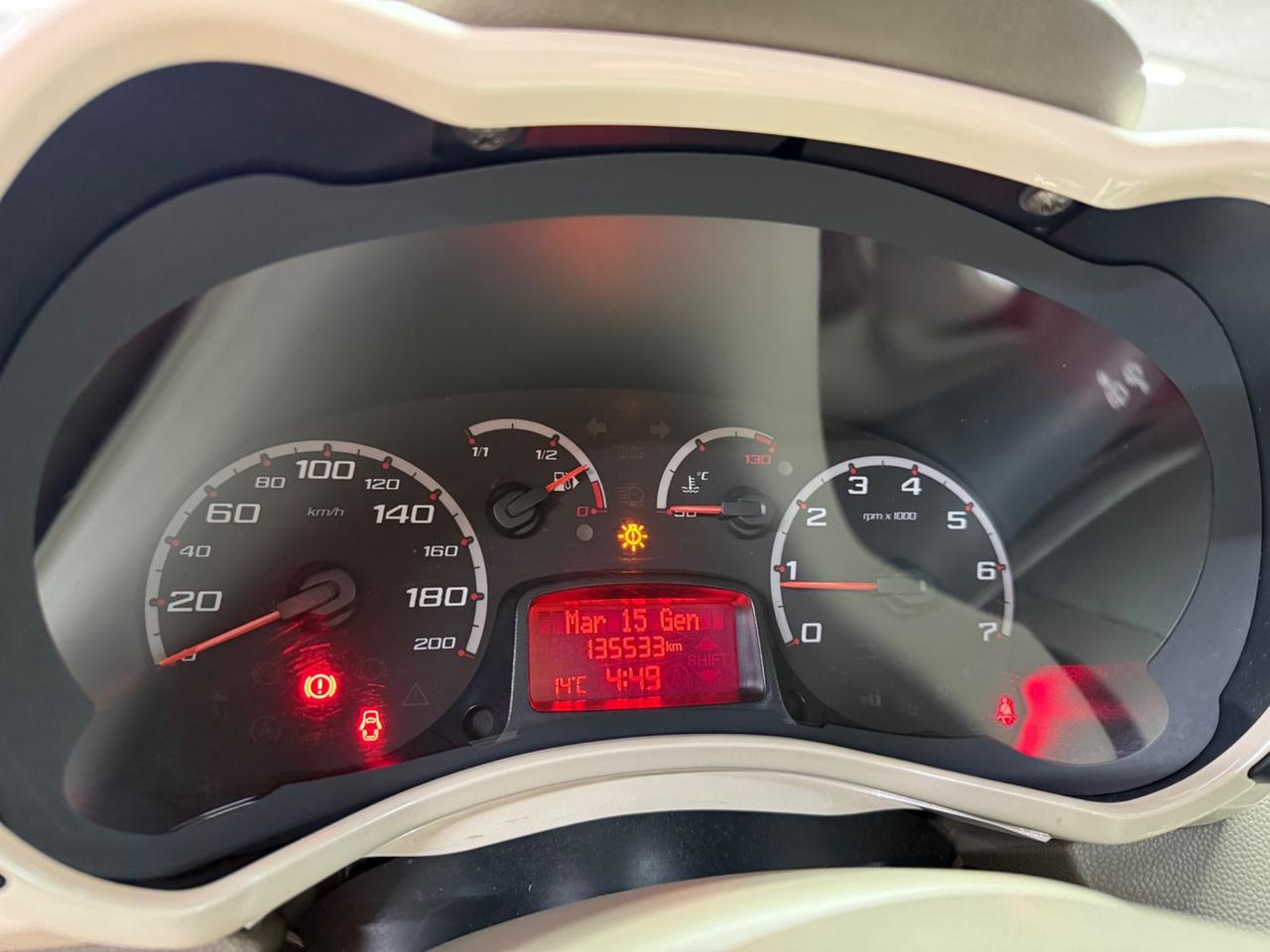 Ford Ka Ka 1.2 69CV Titanium TETTO PANOR.