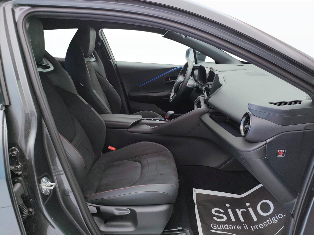 TOYOTA C-HR II 2023 - C-HR 2.0 hev GR Sport awd e-cvt
